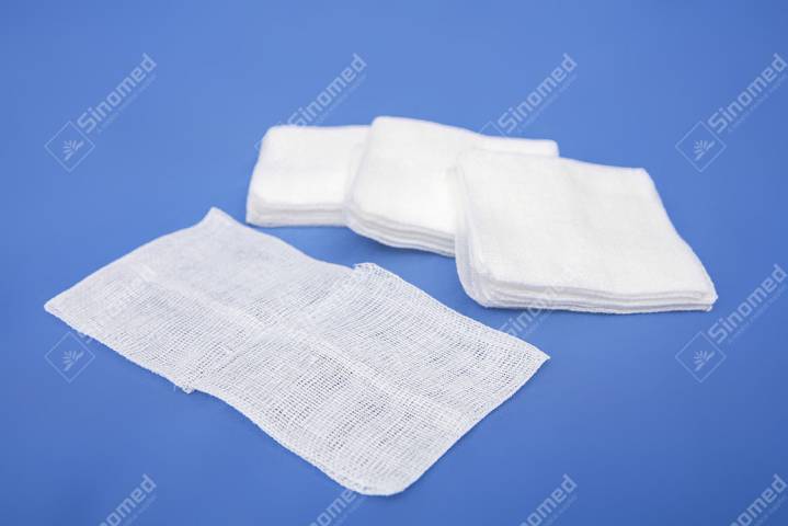 How to dress up the wound with gauze pad